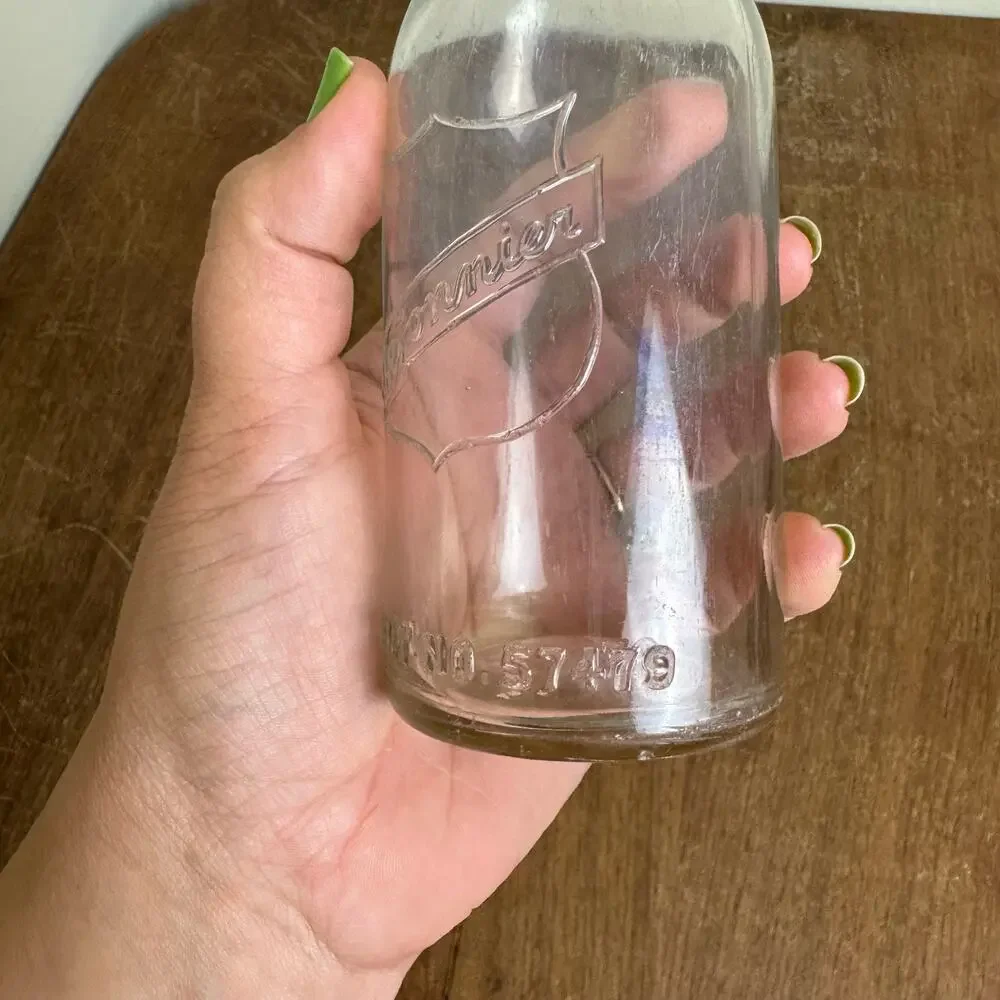 Mojonnier Dairy Owens Illinois 1 pt one pint milk bottle & rubber stopper‎